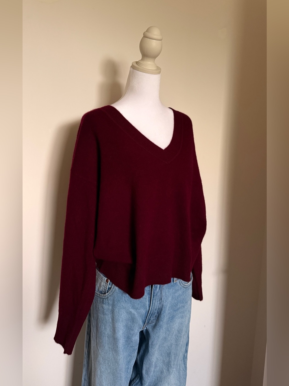 Cashmere V-Neck Burgundy Women’s Sweater